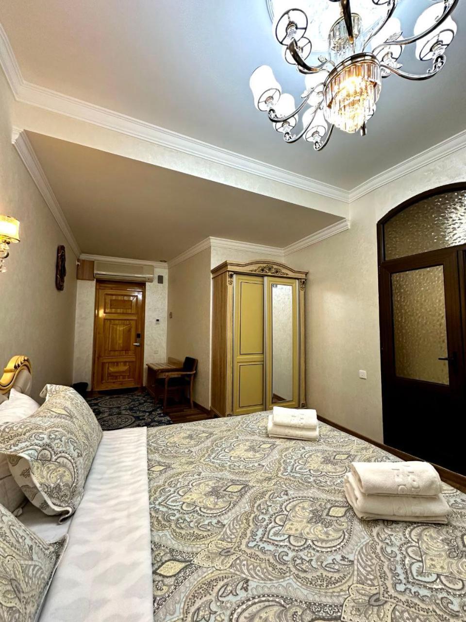 Hotel Zilol Baxt Samarcanda Exterior foto